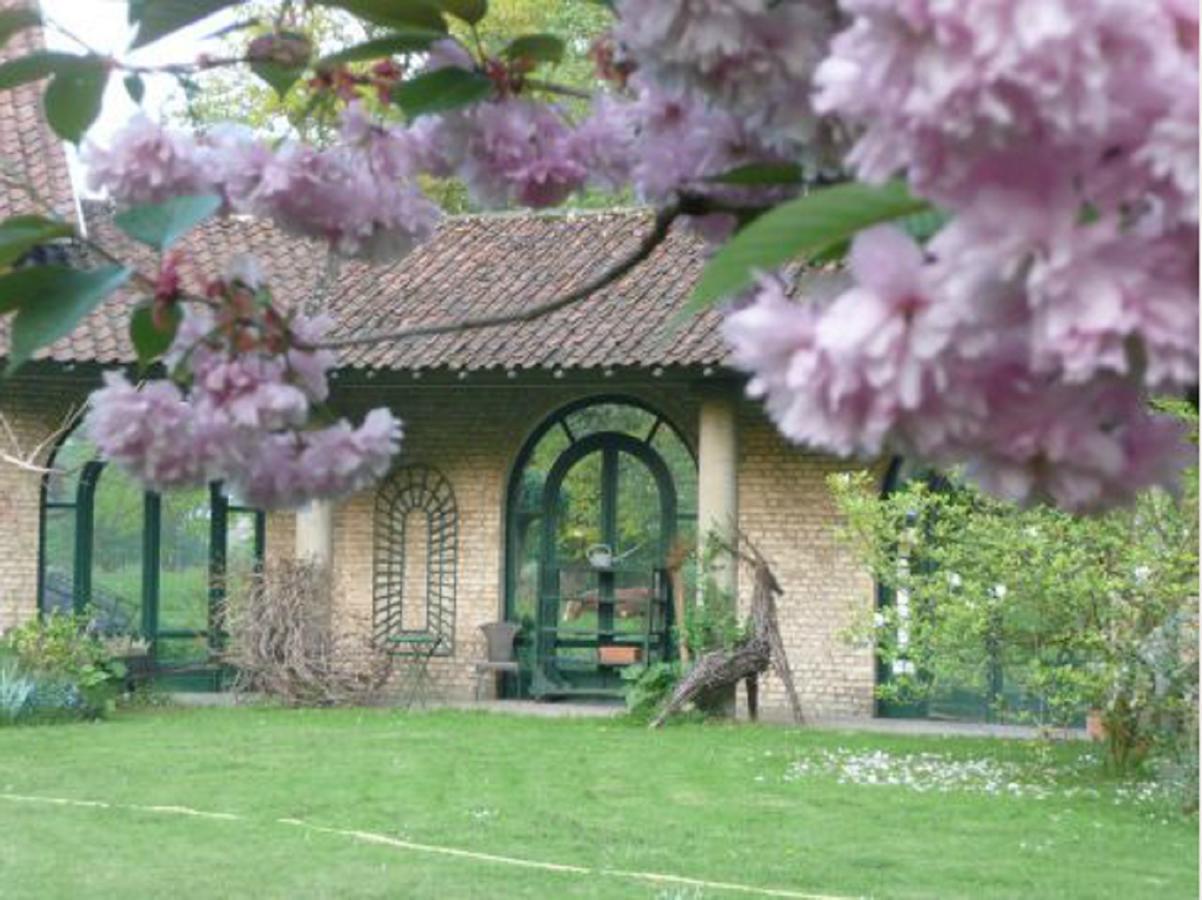 Bed and Breakfast Manoir De Bois En Ardres Exterior foto