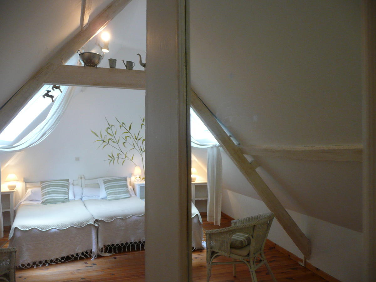 Bed and Breakfast Manoir De Bois En Ardres Zimmer foto