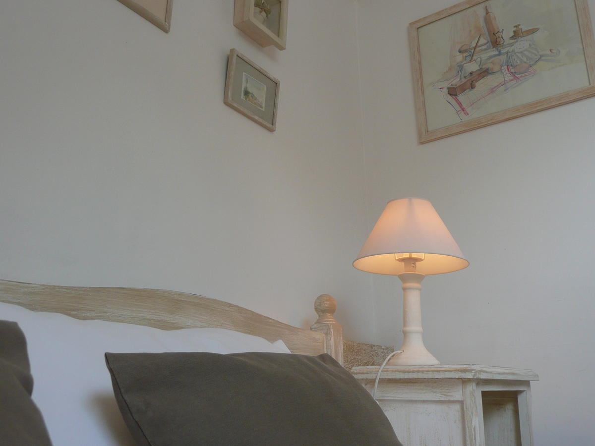 Bed and Breakfast Manoir De Bois En Ardres Zimmer foto