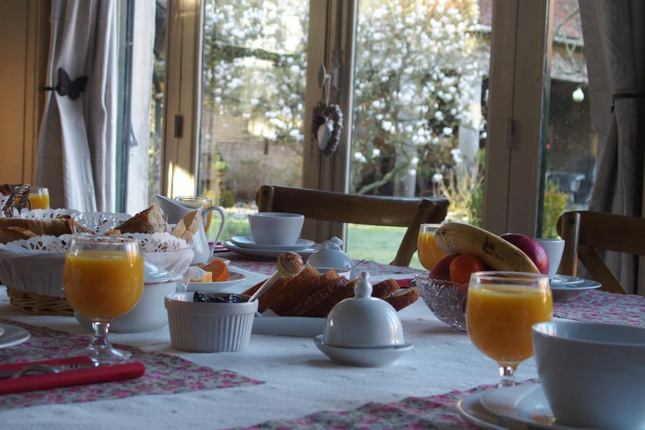 Bed and Breakfast Manoir De Bois En Ardres Exterior foto
